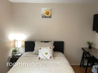 Room for rent in Silver Spring, MD $800, house