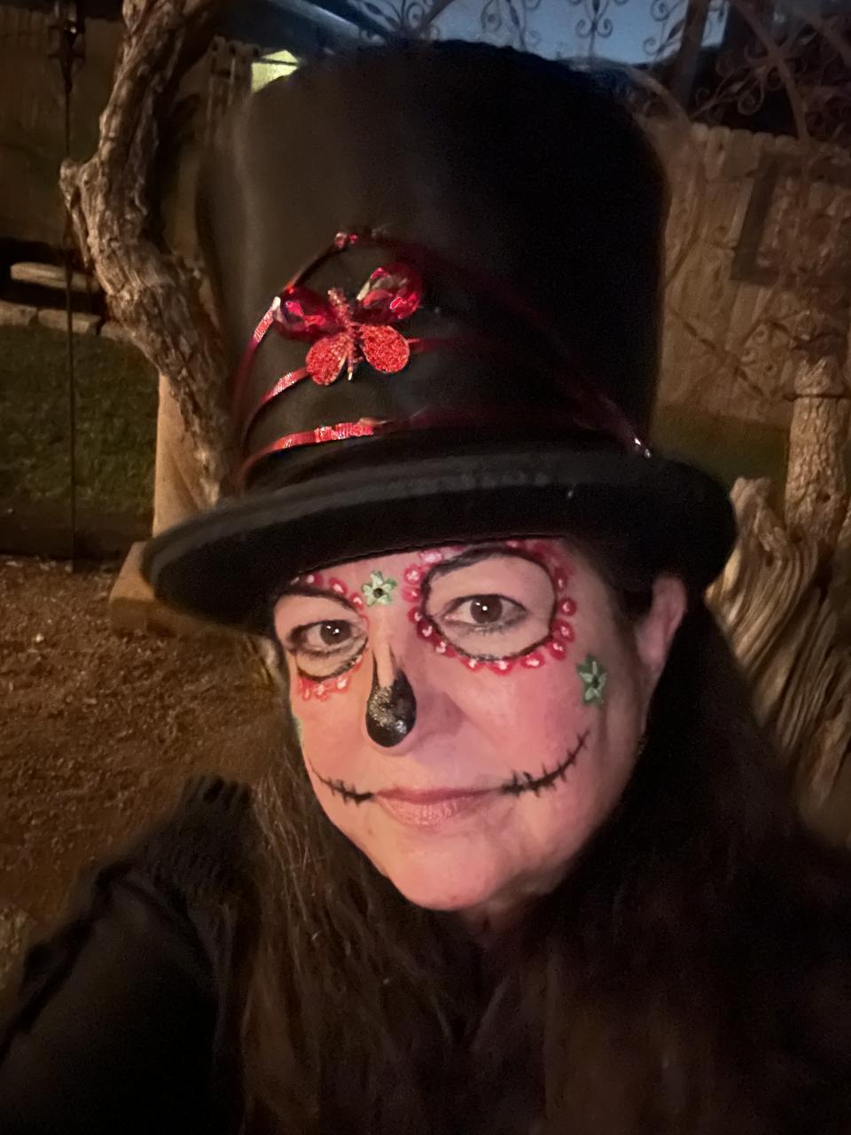 Profile photo 3 of 10