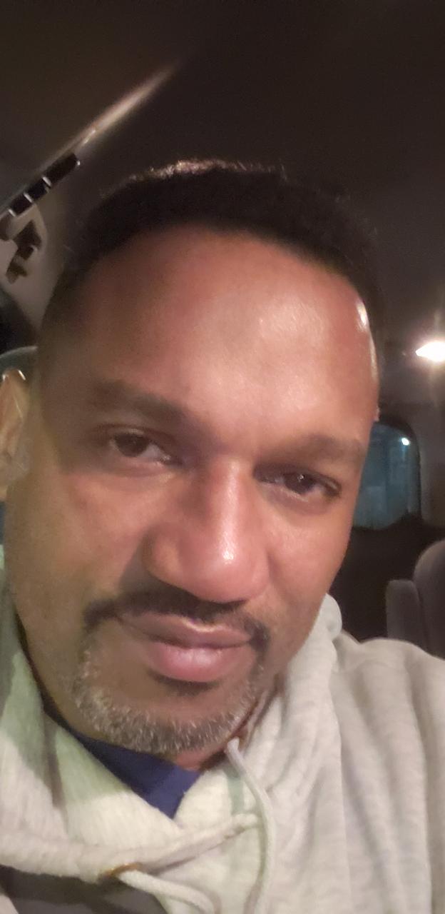 Profile photo 8 of 8