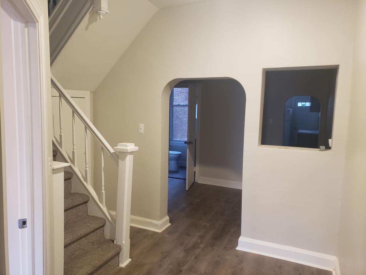 Profile photo 6 of 8