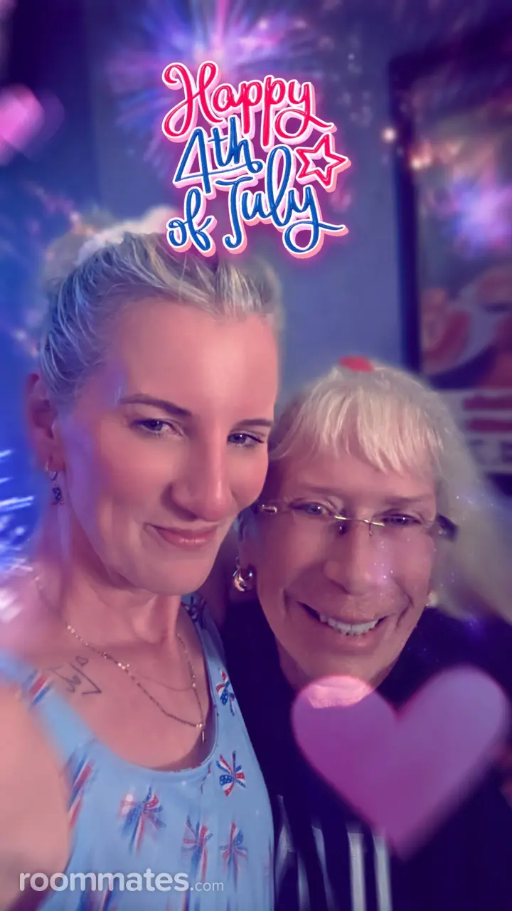 Profile photo 1 of 1