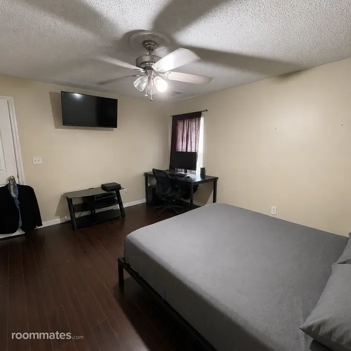 Room for rent in Davenport, FL $900, house