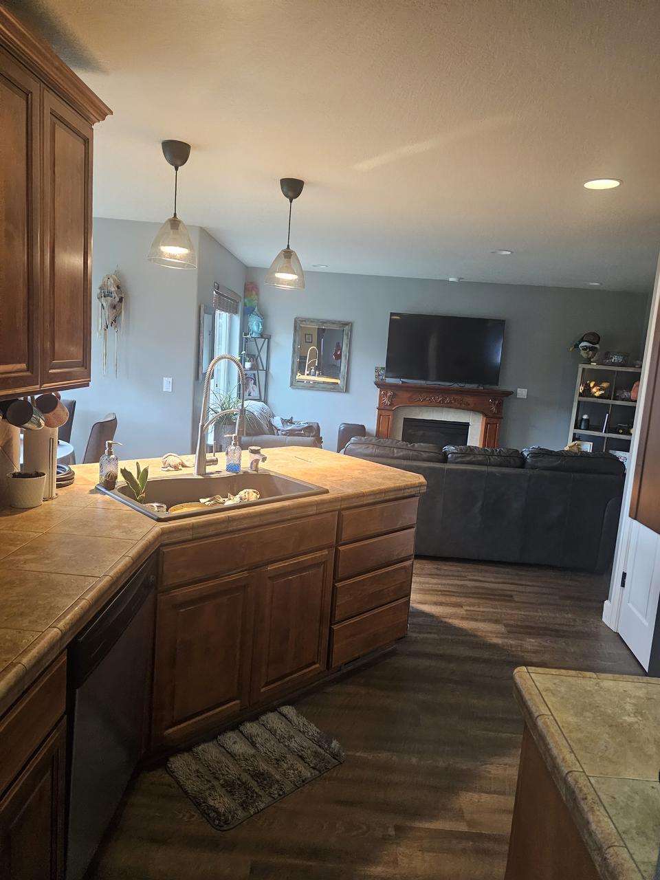 Profile photo 9 of 11