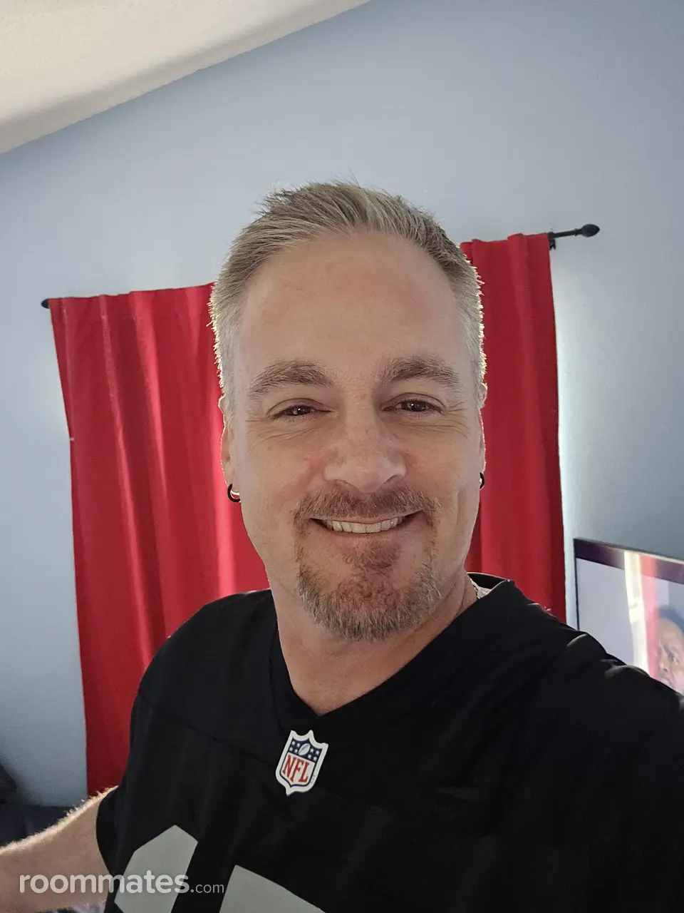 Profile photo 1 of 1