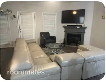 Room for rent in Atlanta, GA $700, townhouse