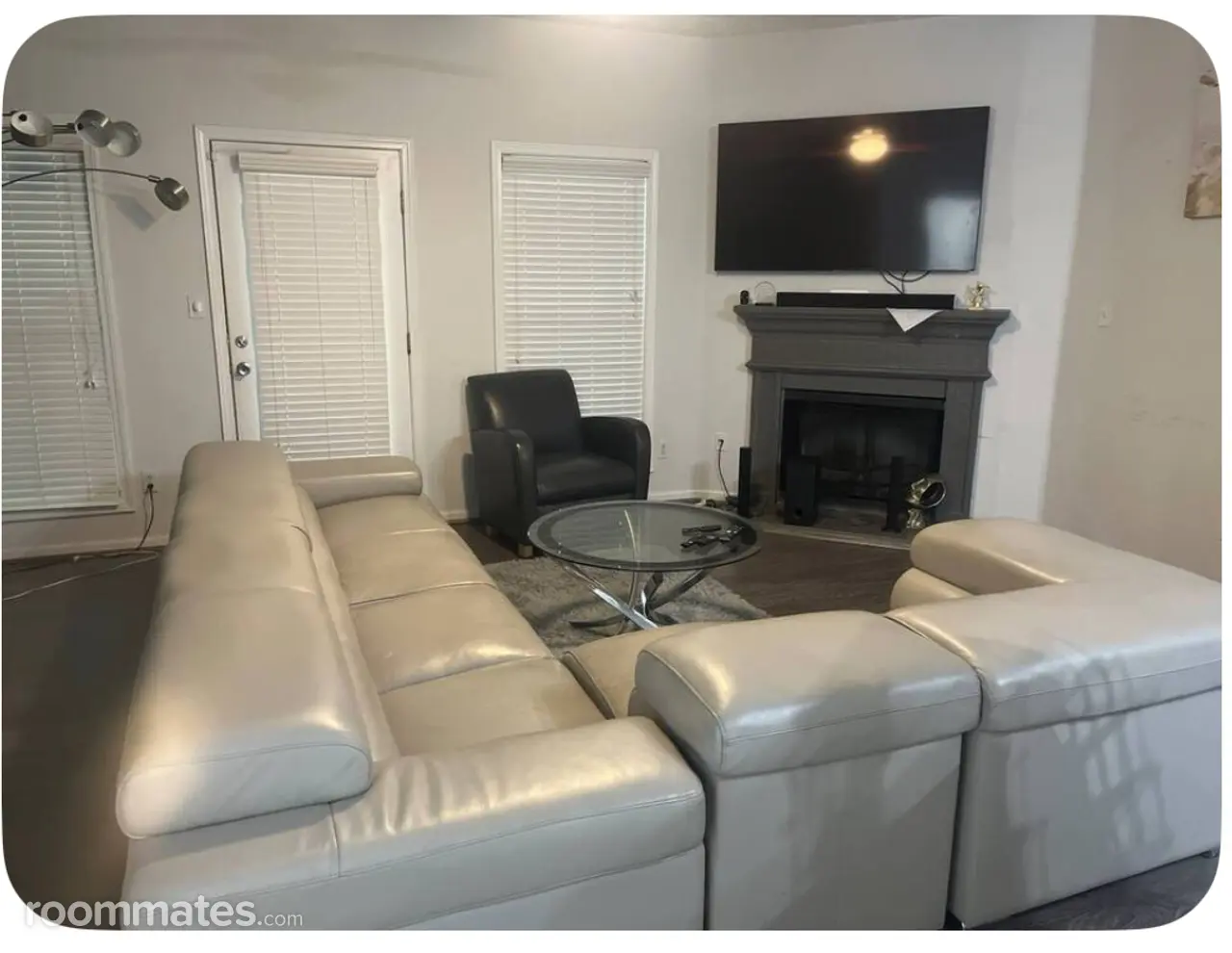 Profile photo 2 of 10