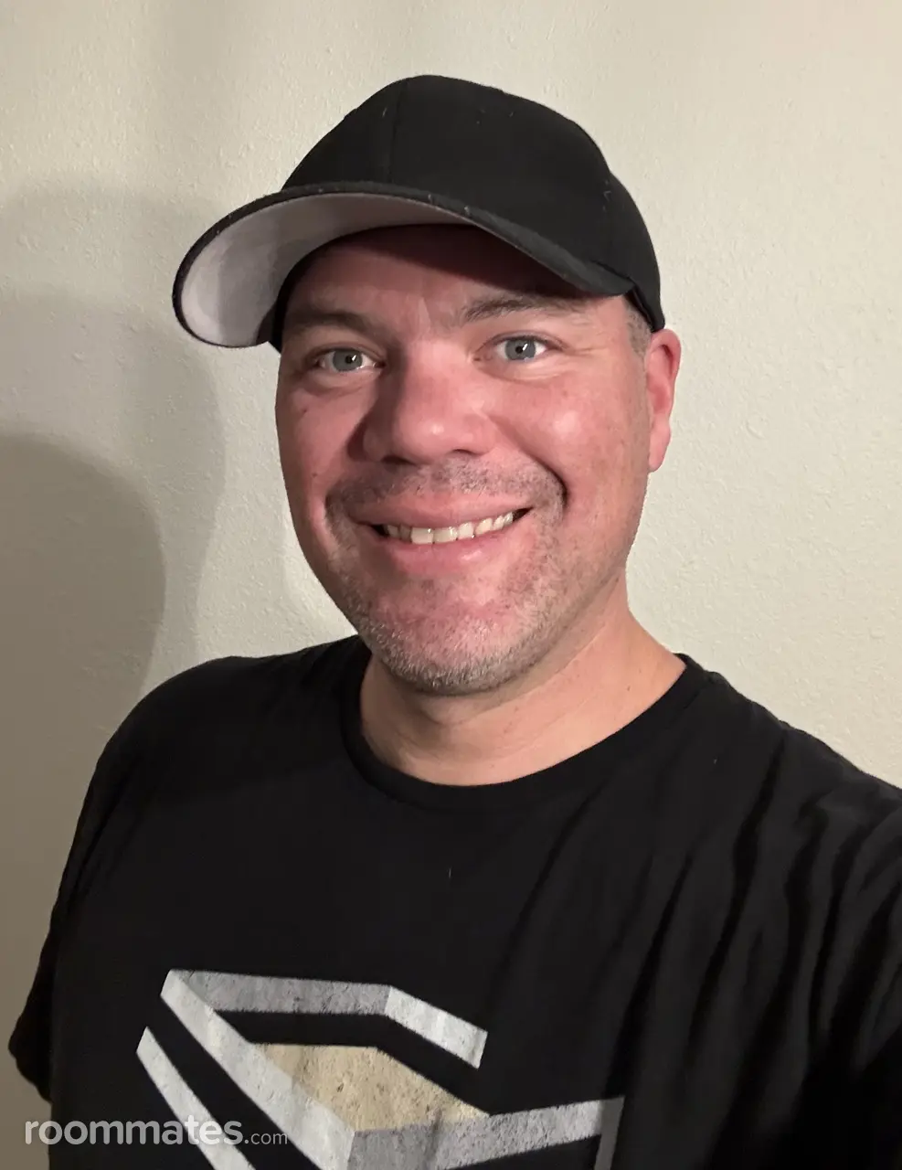 Profile photo 4 of 6