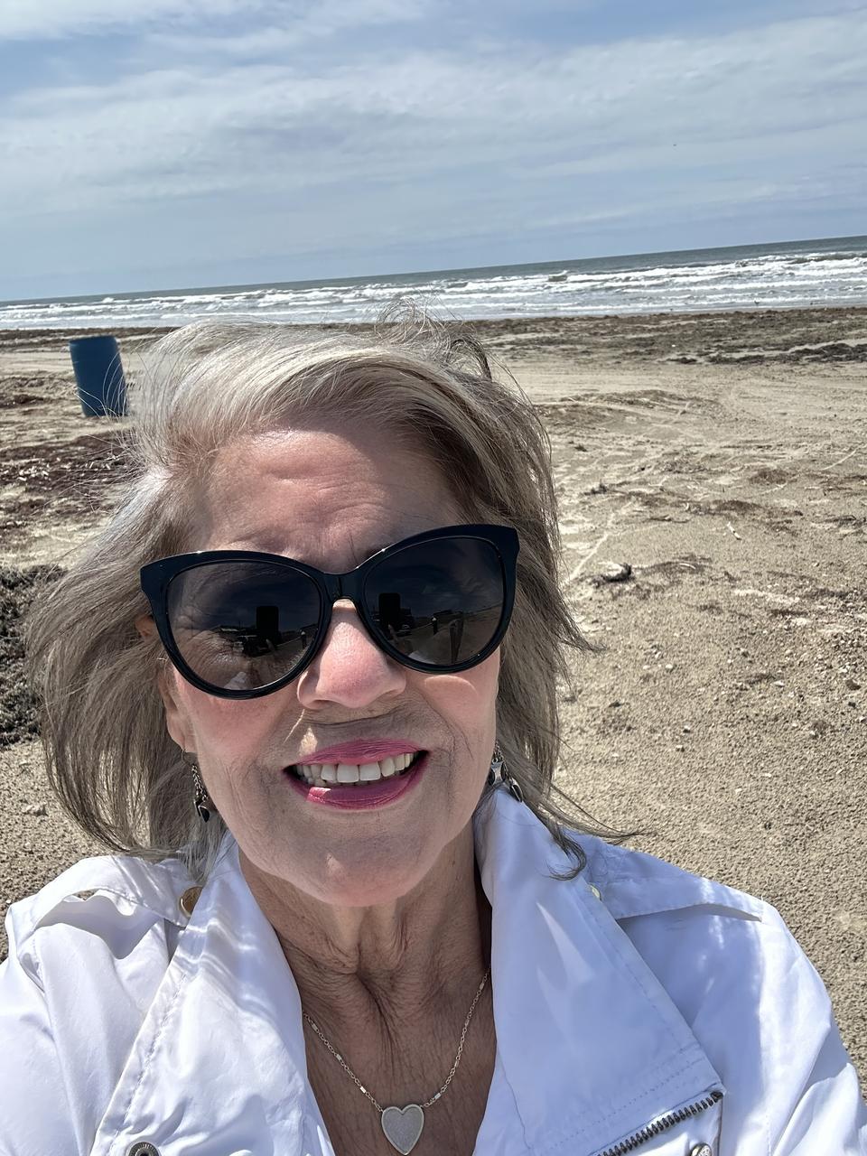 Profile photo 7 of 8