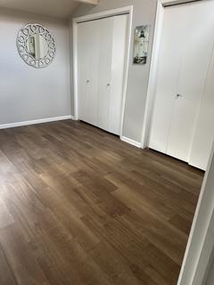 Room for rent in Lake Jackson, TX $1000, townhouse