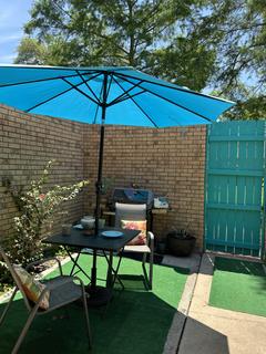 Room for rent in Lake Jackson, TX $1000, townhouse