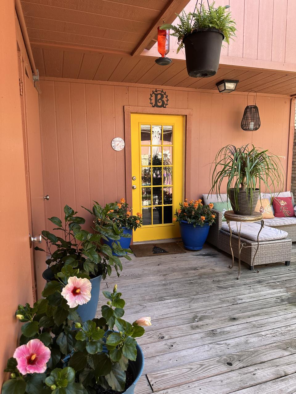 Profile photo 2 of 8