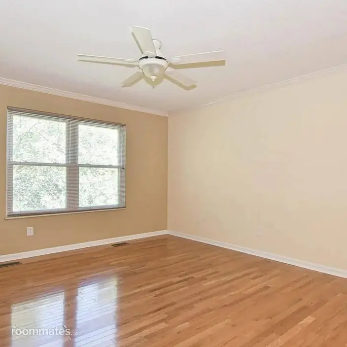 Room for rent in Ellisville, MO $750, house