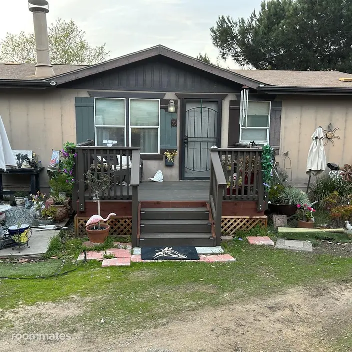 Room for rent in Escondido, CA $1200, house