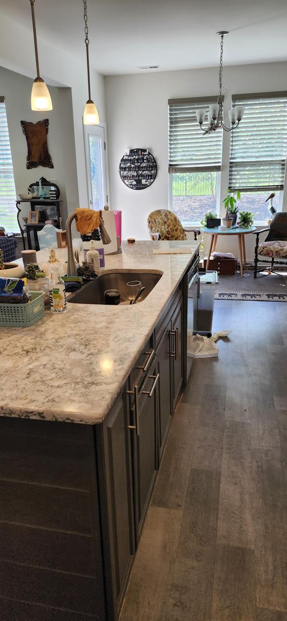 Profile photo 6 of 13