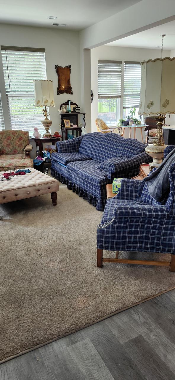 Profile photo 10 of 13