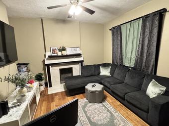 Room for rent in Louisville, Kentucky $800, house