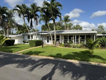 Room for rent in Wilton Manors, FL $1200, house