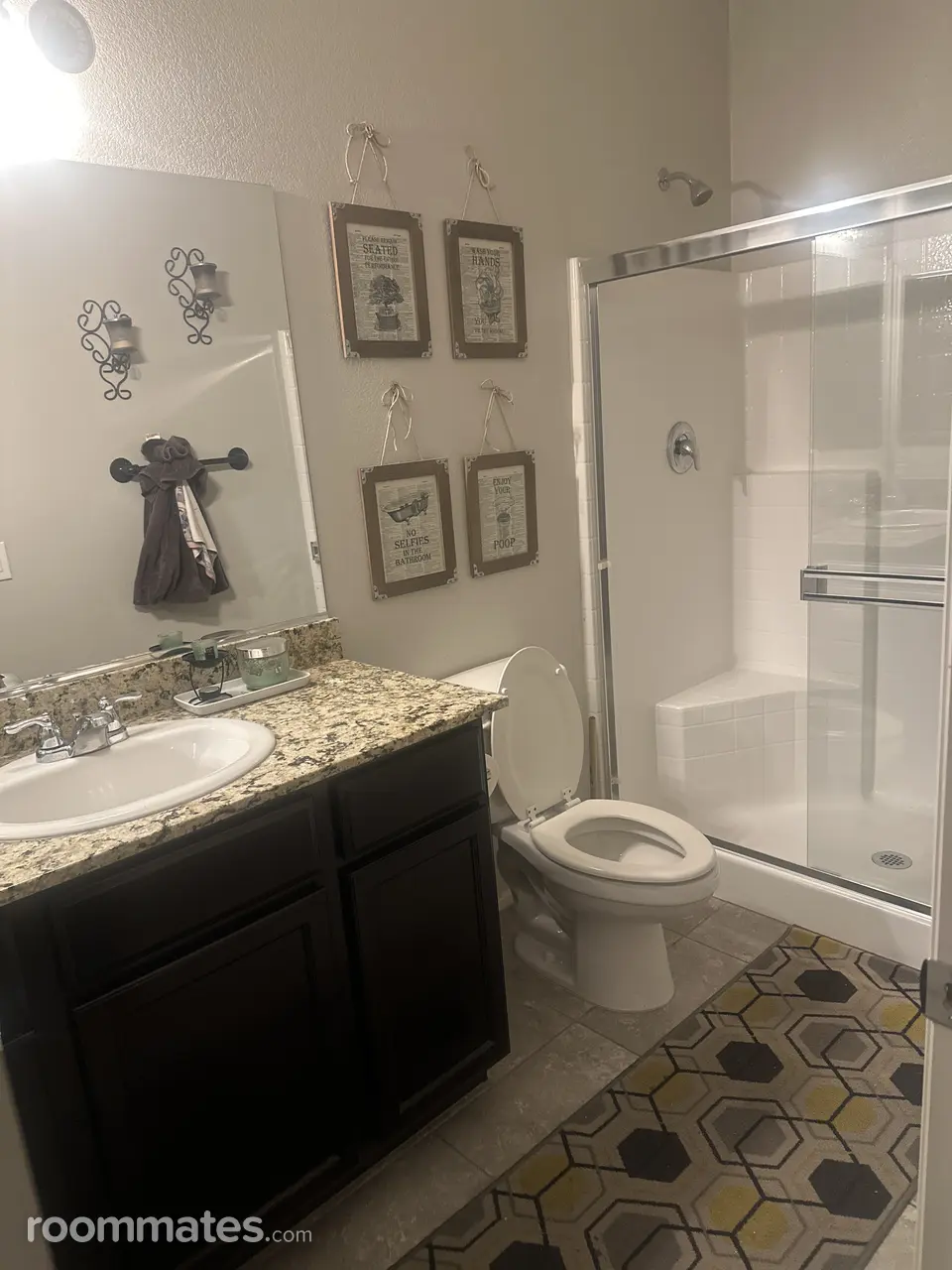 Profile photo 4 of 9