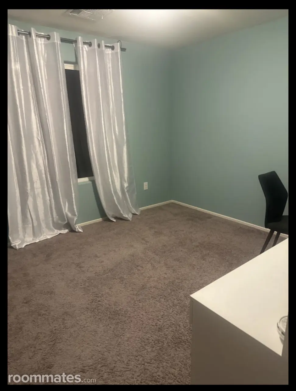 Profile photo 7 of 9