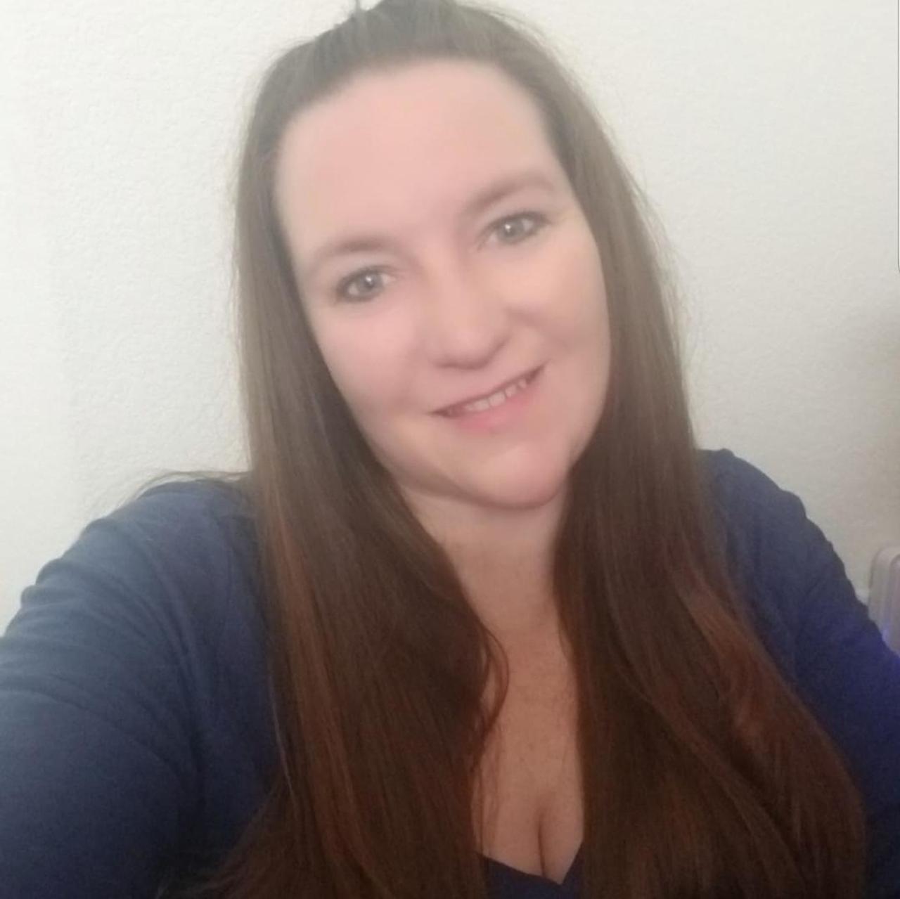 Profile photo 10 of 10