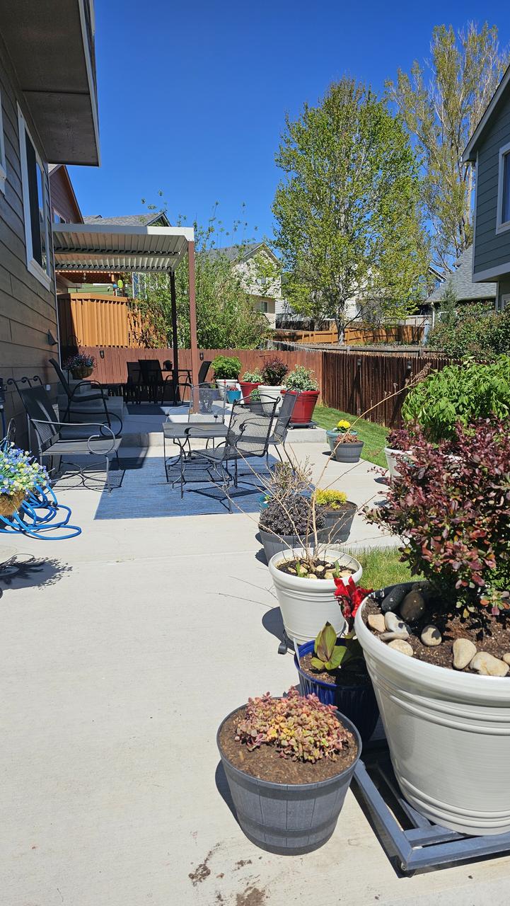 Profile photo 6 of 10