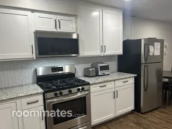 Room for rent in Houston, TX $920, house