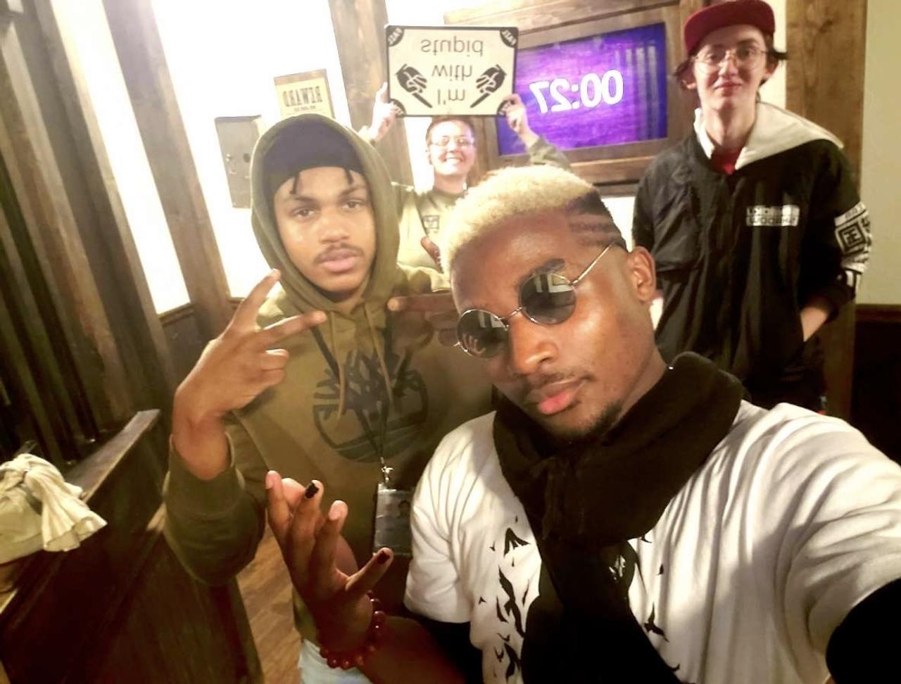 Profile photo 2 of 3