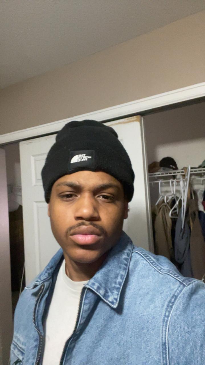 Profile photo 1 of 3