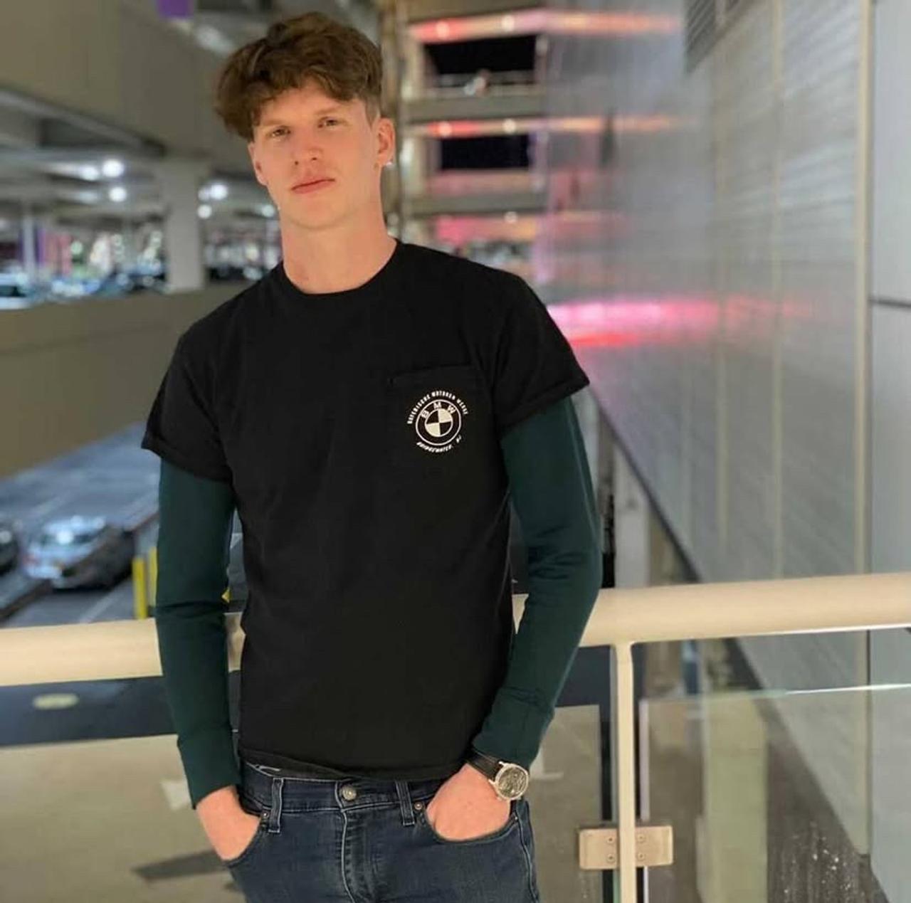 Profile photo 1 of 5