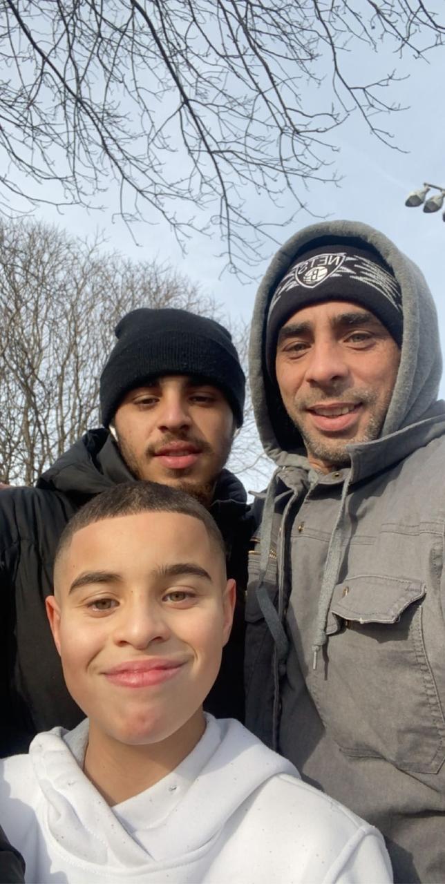 Profile photo 1 of 1