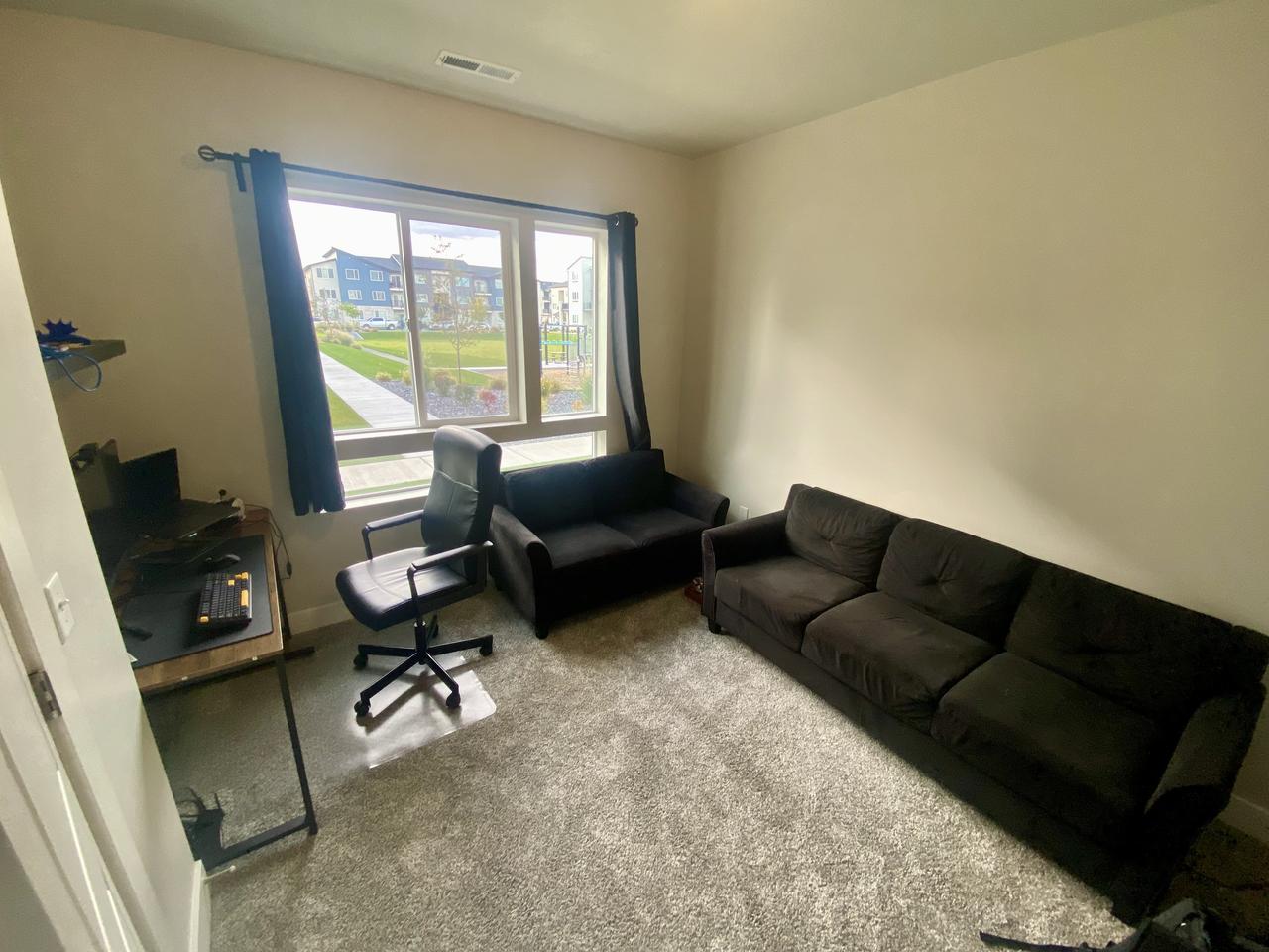 Profile photo 8 of 15