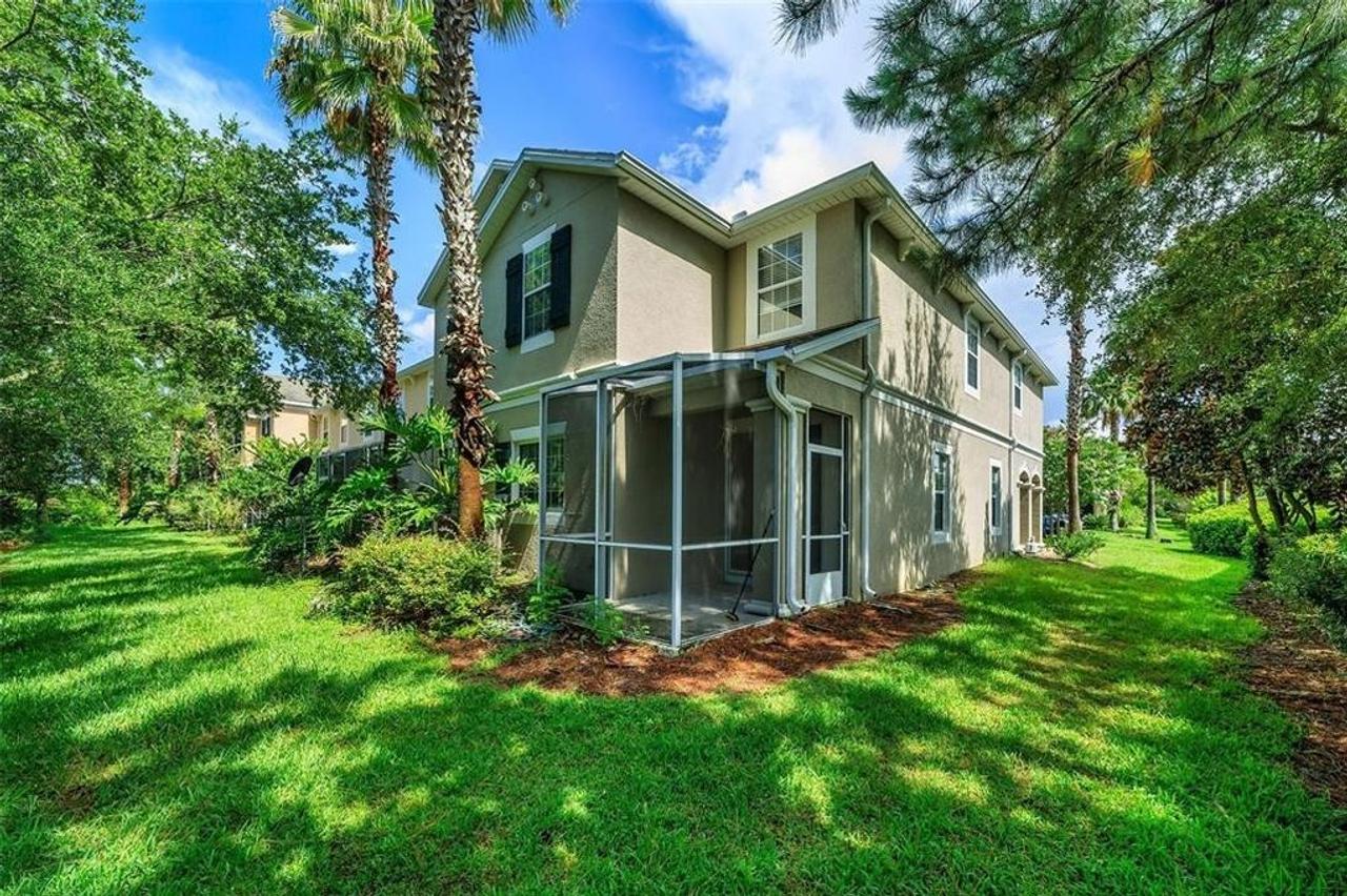 Profile photo 9 of 12