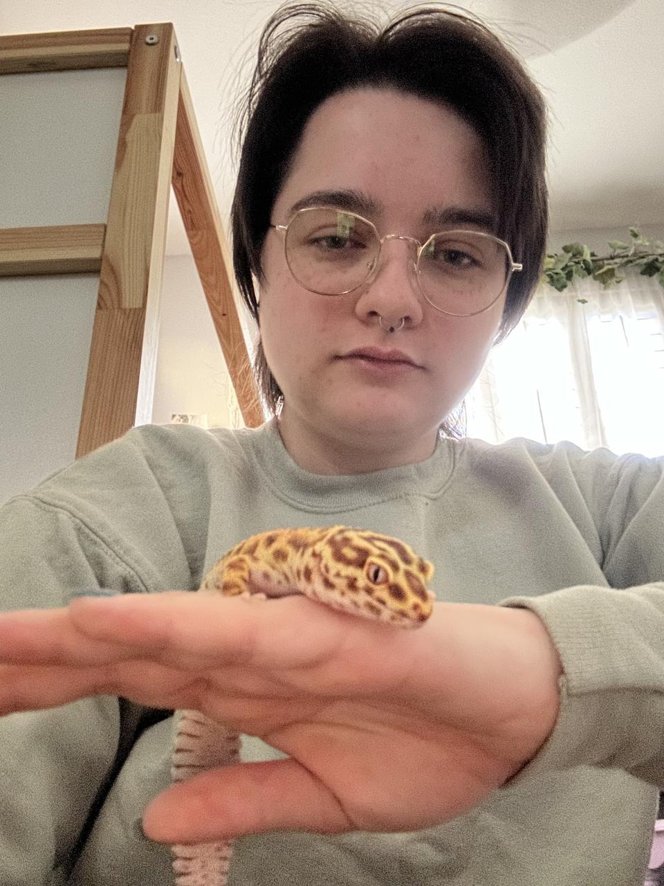 Profile photo 4 of 4