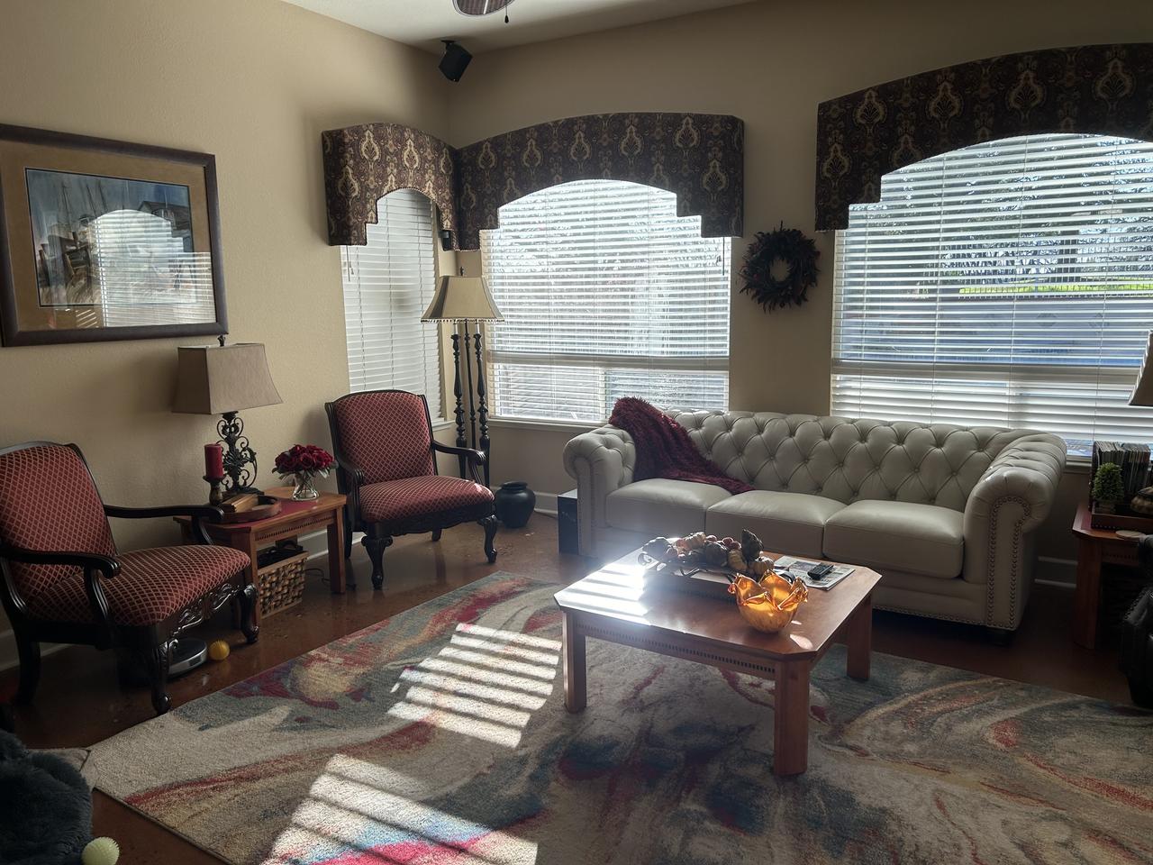 Profile photo 5 of 10