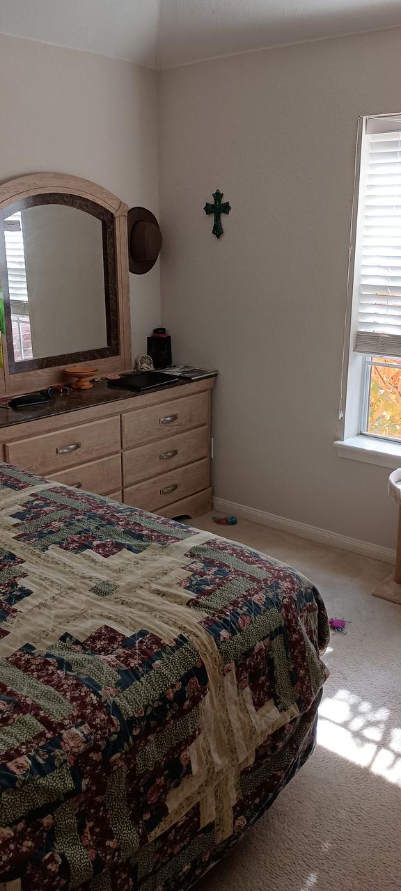 Profile photo 4 of 9