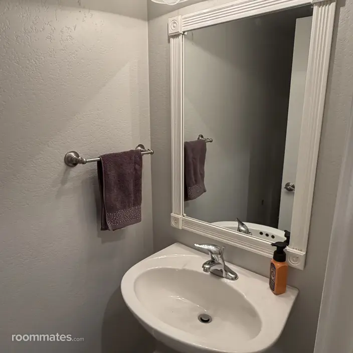 Room for rent in Flagstaff, AZ $850, townhouse