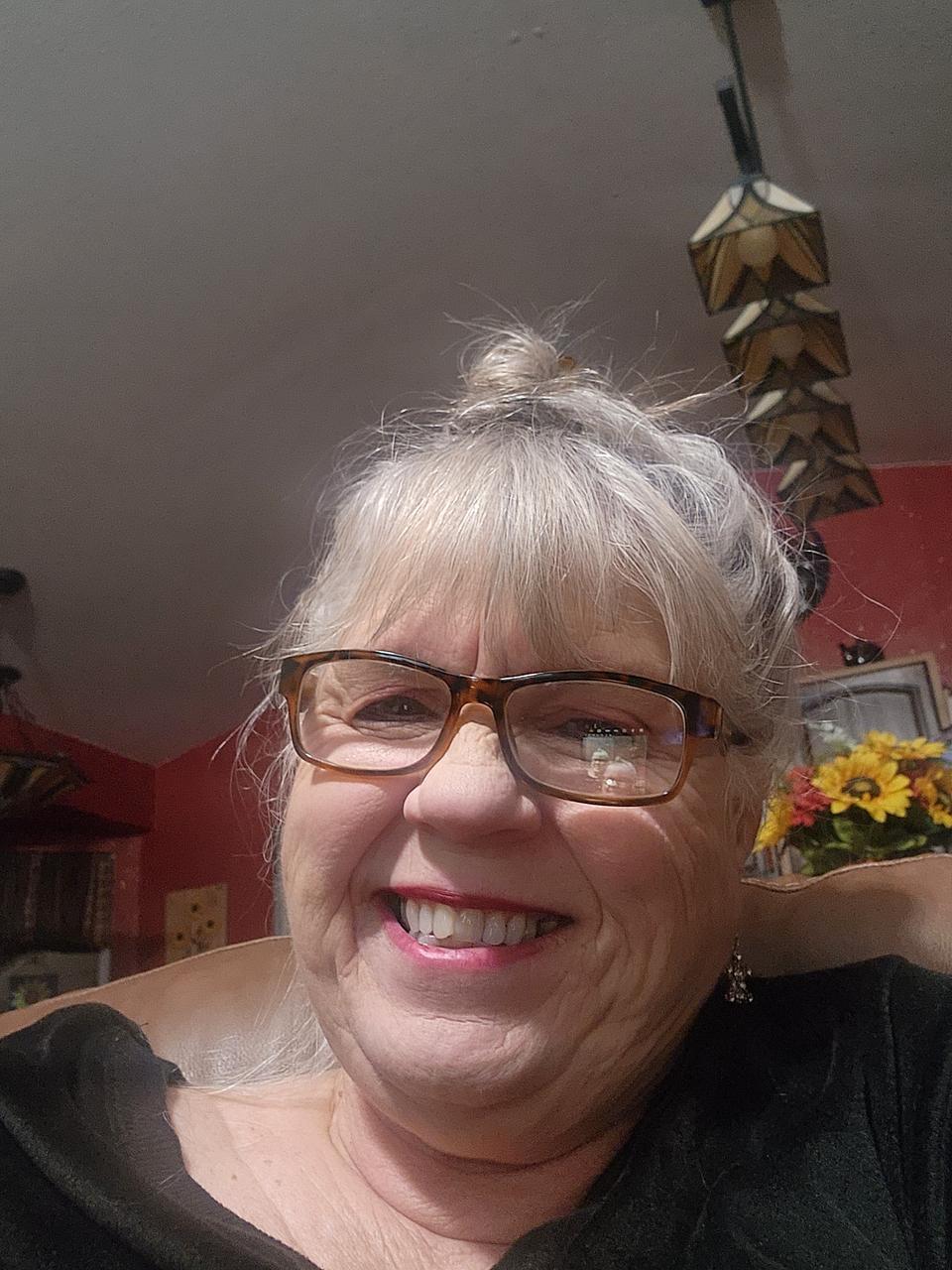 Profile photo 10 of 11