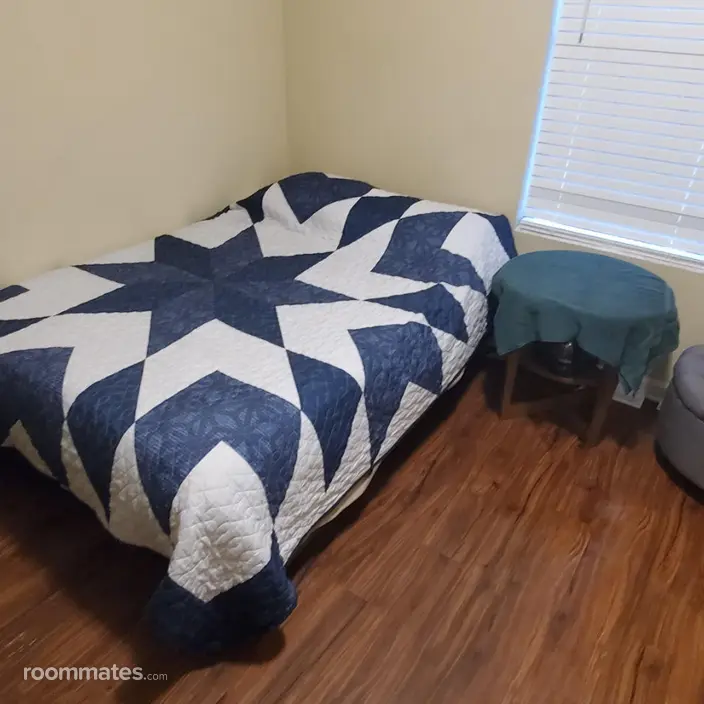 Room for rent in Charlotte, NC $1000, house