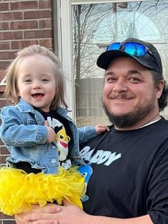 Roommate looking Louisville, KY, $700