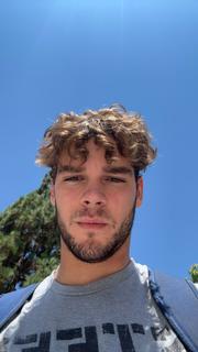 Roommate looking Huntington Beach, CA, $1300