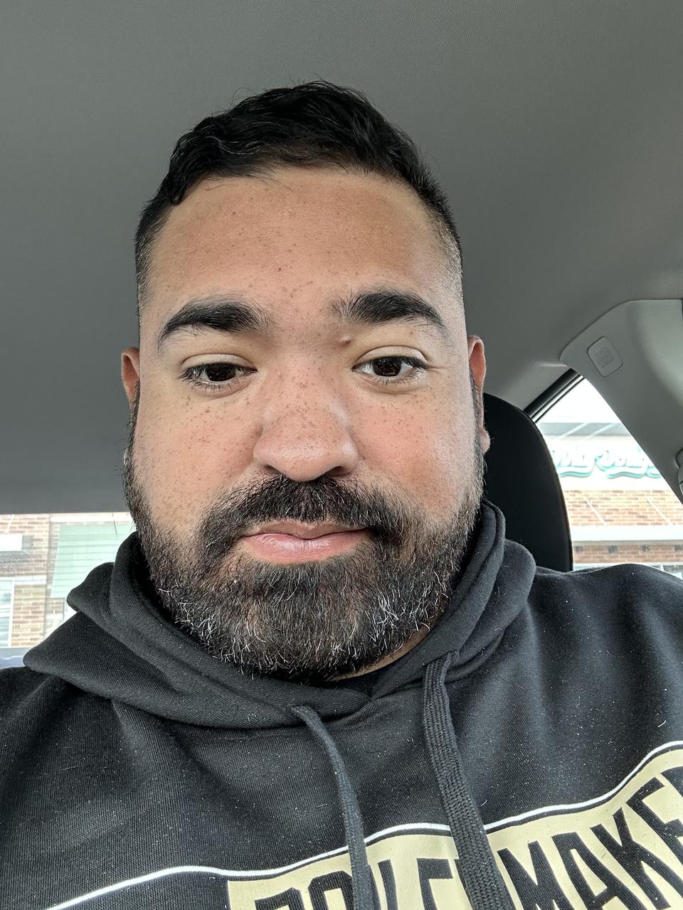 Profile photo 9 of 9