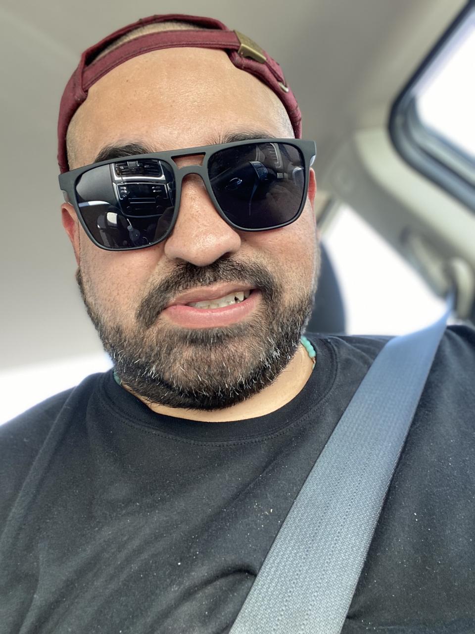 Profile photo 7 of 9