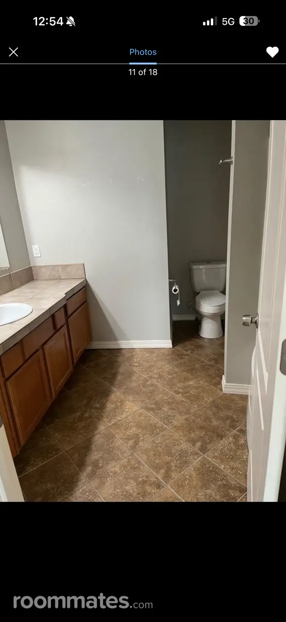 Profile photo 1 of 4