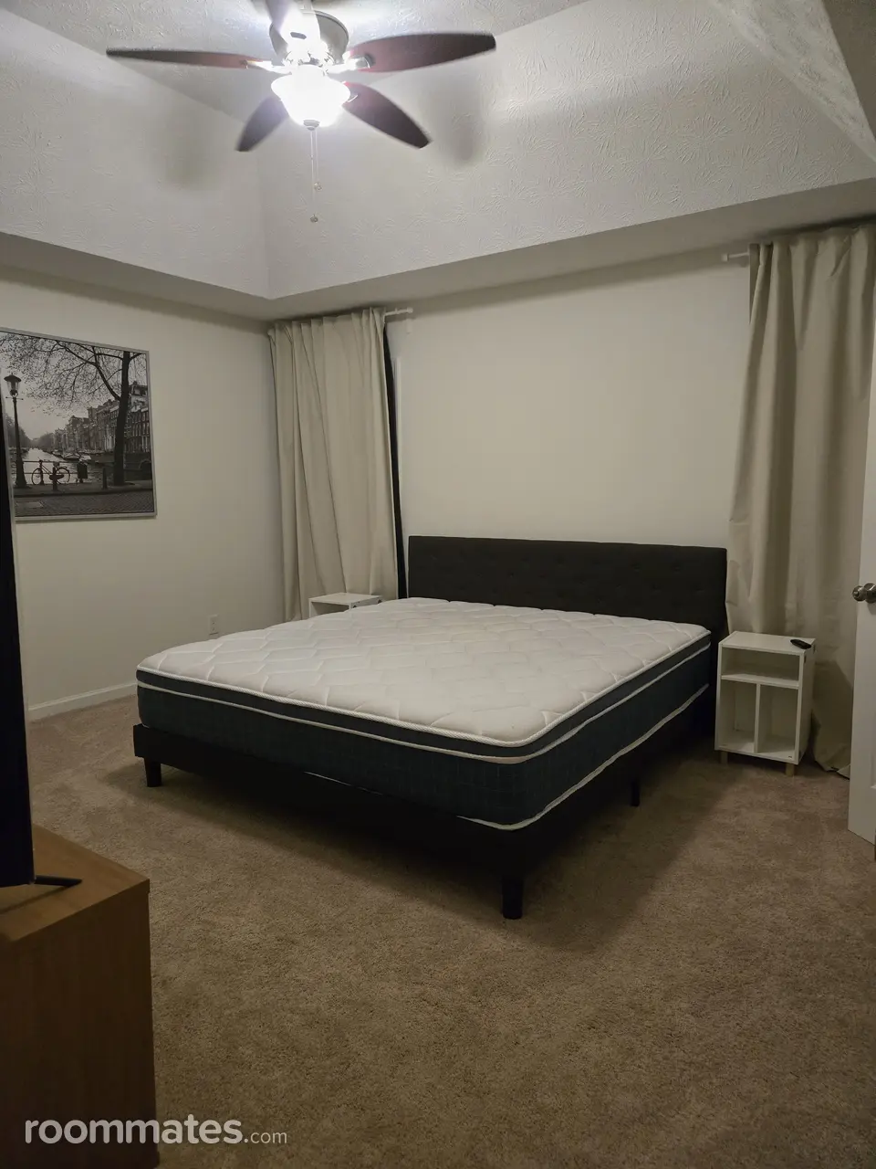 Profile photo 8 of 9