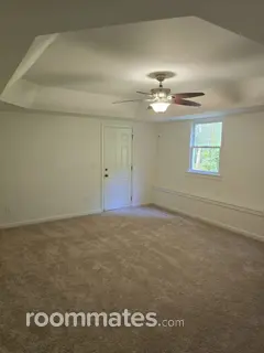 Room for rent in Dallas, GA $800, house