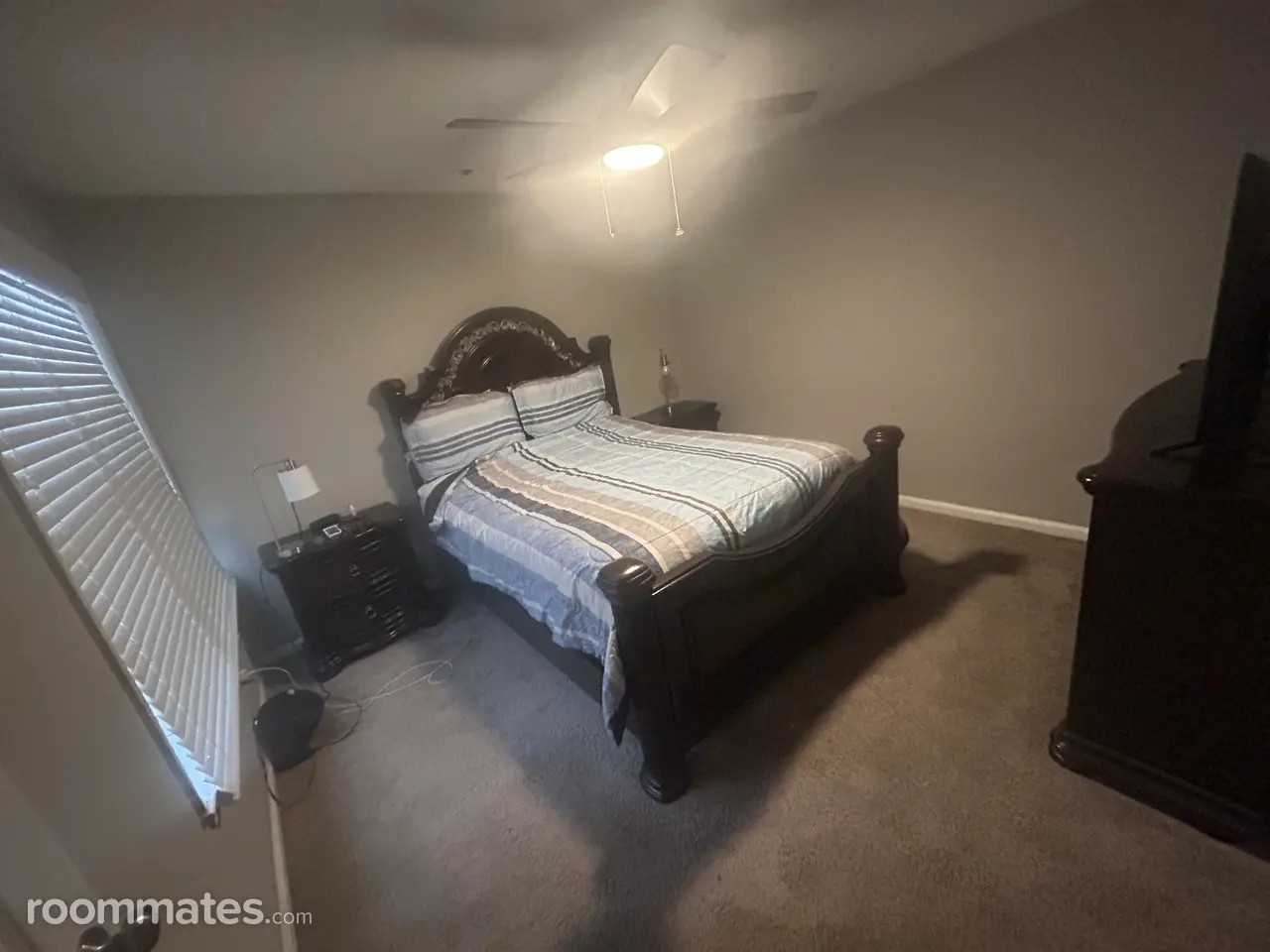 Profile photo 4 of 11