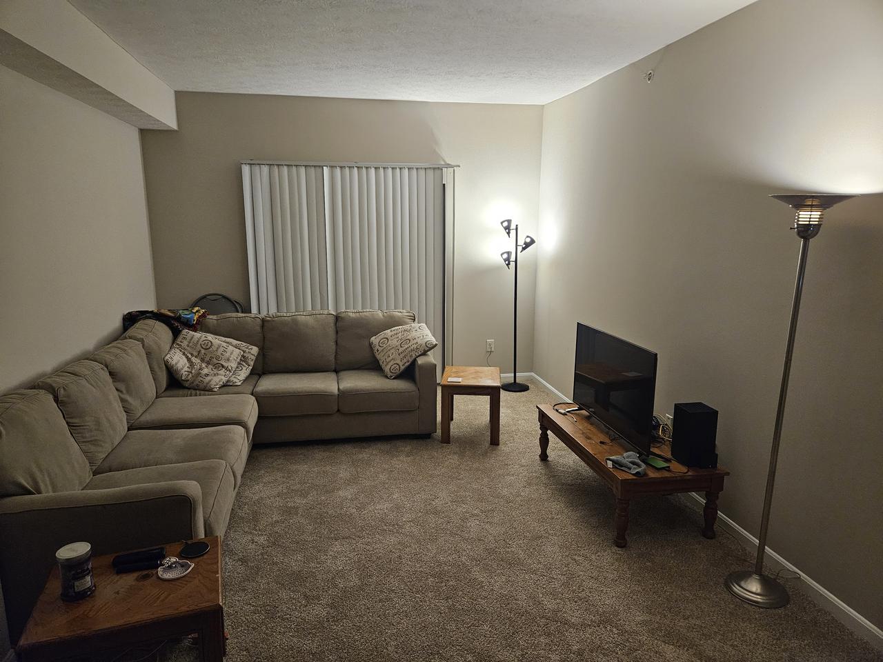 Profile photo 7 of 17