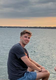 Roommate looking White Plains, NY, $1700
