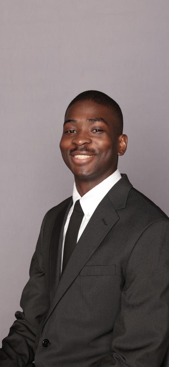 Profile photo 10 of 10