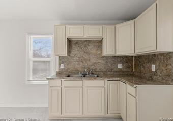 Room for rent in Detroit, MI $700, house